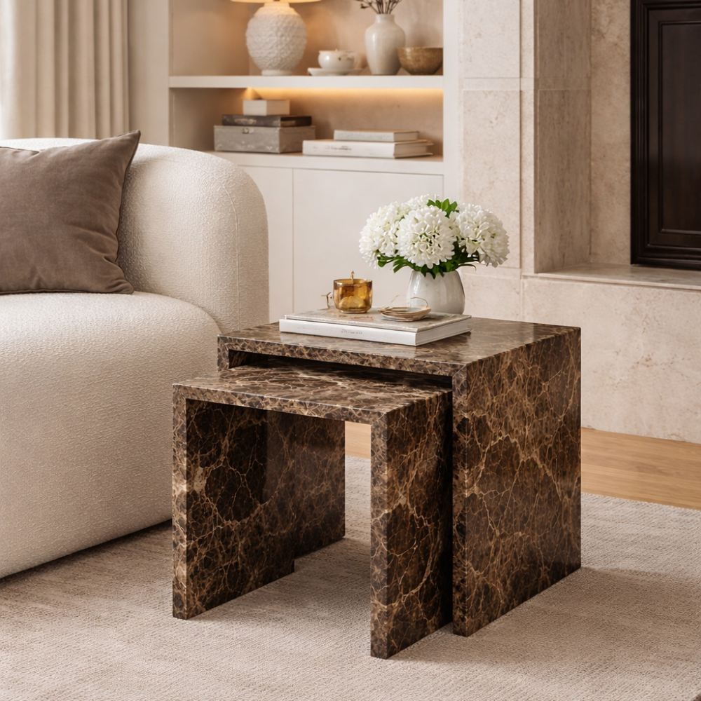 Stoliki wsuwane pod siebie