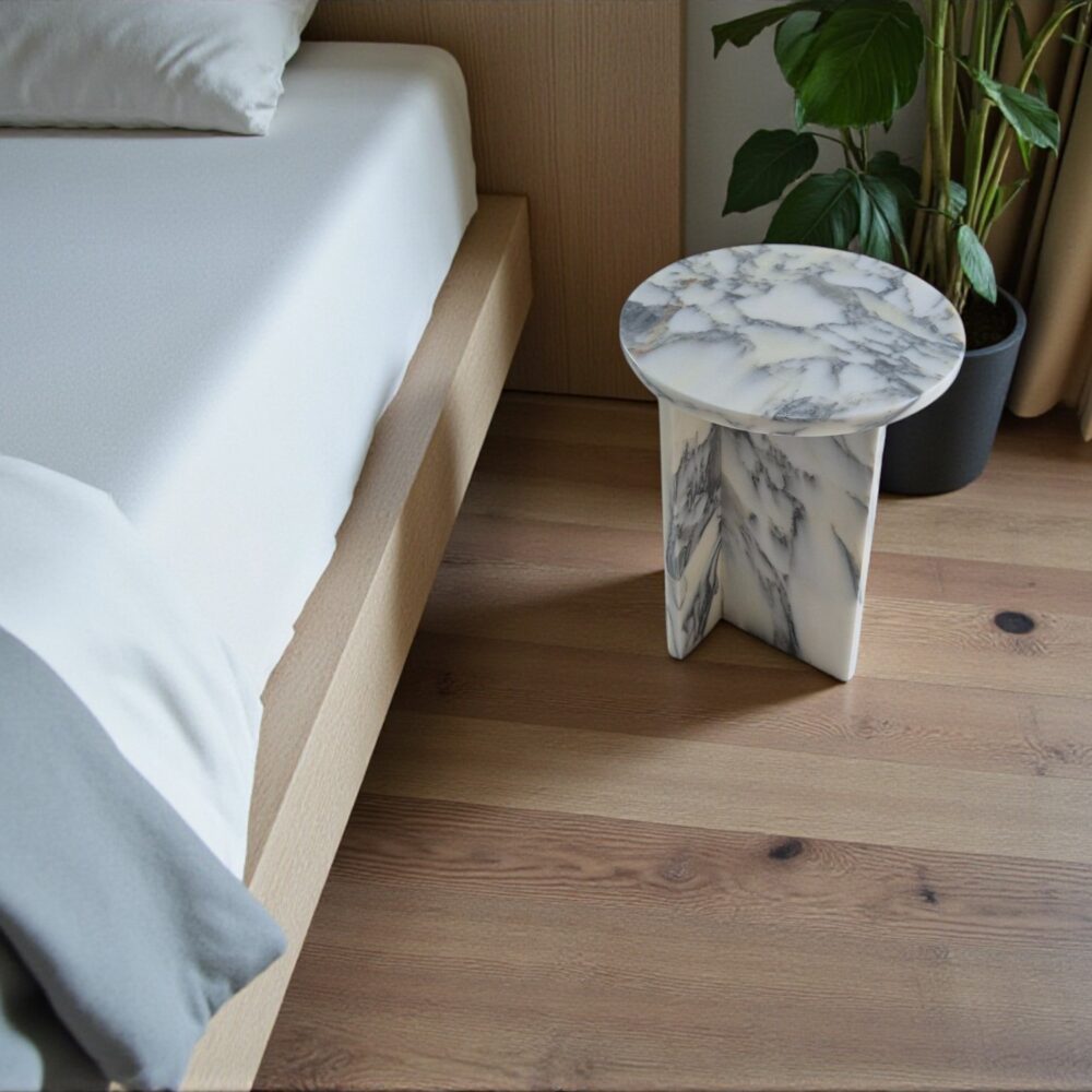 Stolik nocny z marmuru