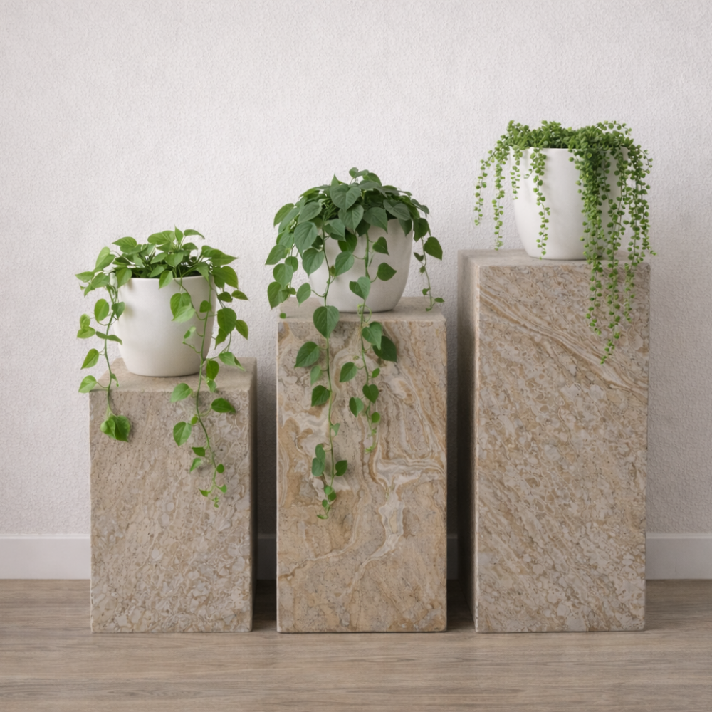 Kwietnik marmurowy stojący