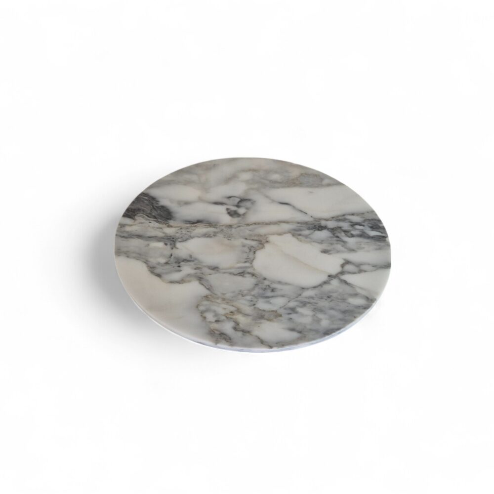 Okrąg z marmuru Arabescato Corchia